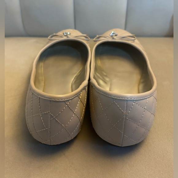 Guess flats - Picture 5 of 8